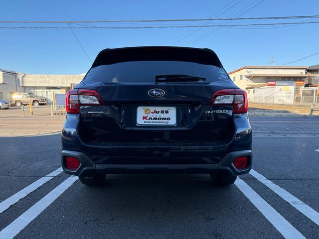 Subaru LEGACY OUTBACK 2017