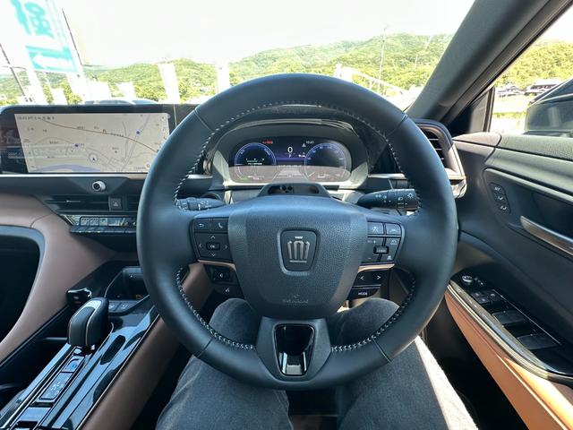 Toyota CROWN SPORT 2024