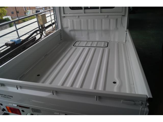 Mitsubishi MINICAB TRUCK 2025