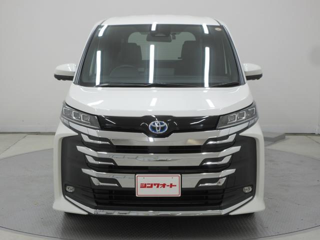 Toyota NOAH 2025