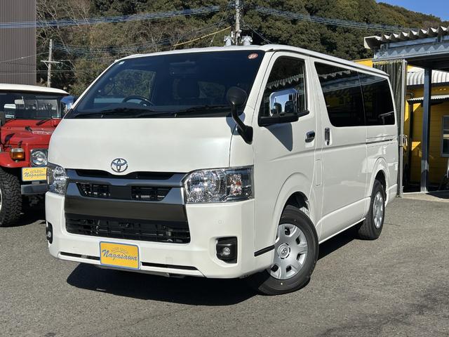Toyota HIACE VAN 2026