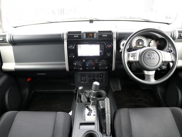 Toyota FJ CRUISER 2015