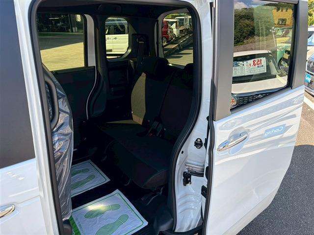 Honda N-BOX CUSTOM 2025