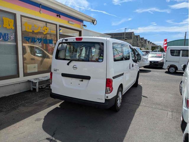 Nissan NV200 VANETTE VAN 2018