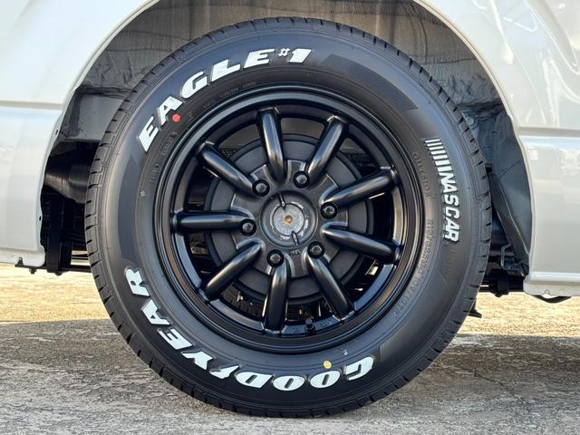 Toyota HIACE VAN 2025