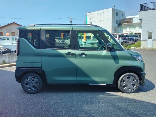 Mitsubishi DELICA MINI 2024