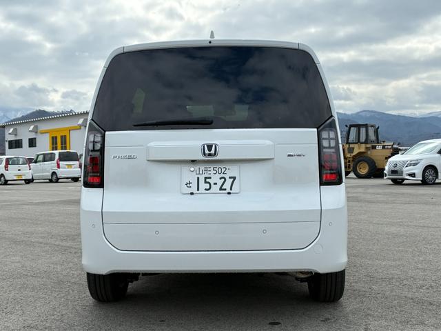Honda FREED 2025