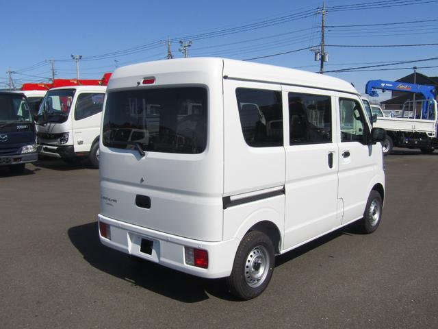 Mitsubishi MINICAB VAN 2025