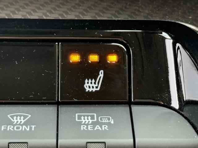 Toyota PRIUS 2023