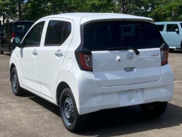 Daihatsu MIRA E:S 2023