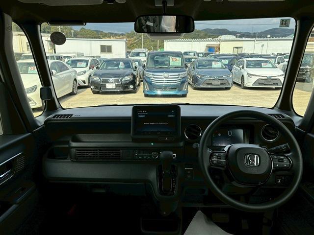 Honda N-BOX CUSTOM 2025