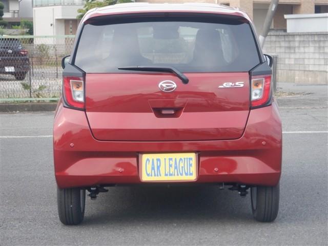 Daihatsu MIRA E:S 2025