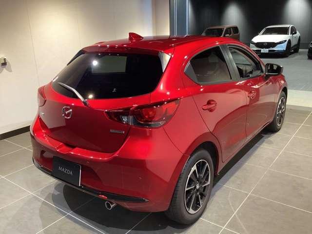 Mazda MAZDA2 2024