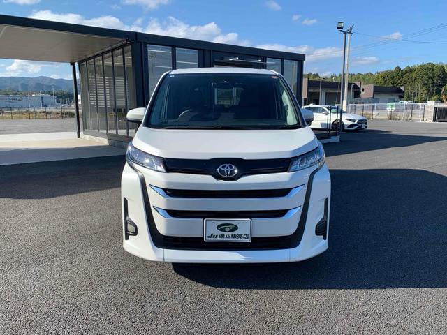 Toyota NOAH 2025