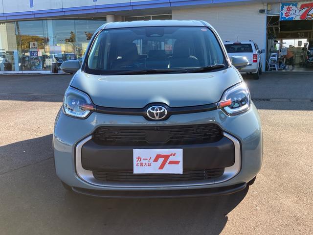 Toyota SIENTA 2025