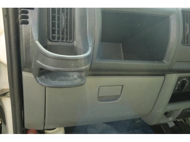 Mitsubishi MINICAB TRUCK 2012