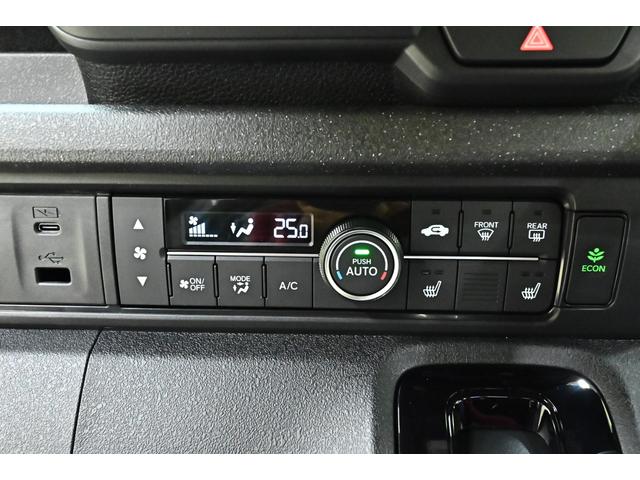 Honda N-BOX CUSTOM 2026