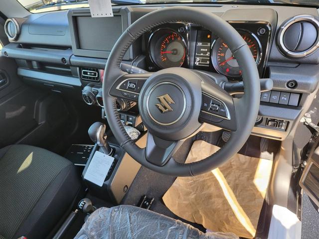 Suzuki JIMNY 2025