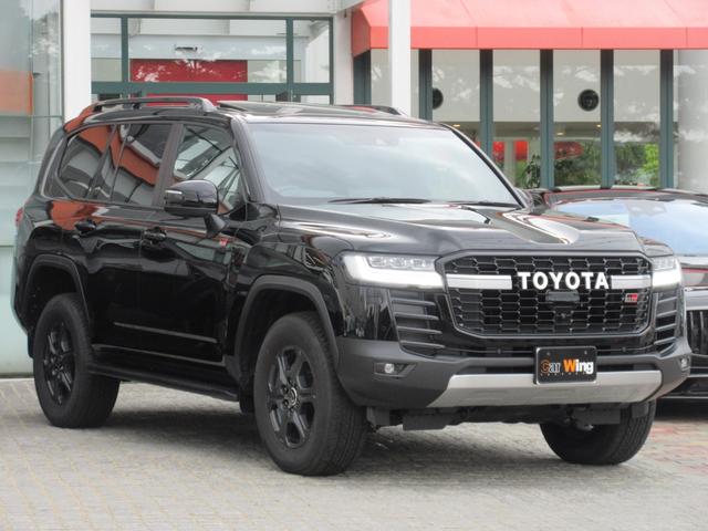 Toyota LAND CRUISER 2024