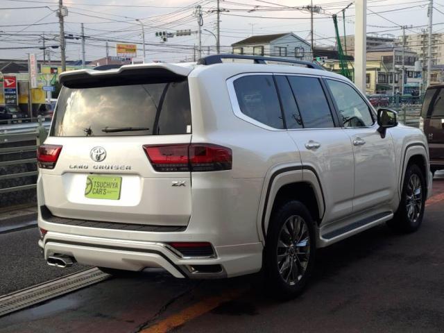 Toyota LAND CRUISER 2023