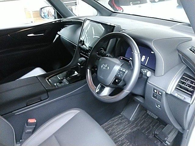 Toyota ALPHARD 2025