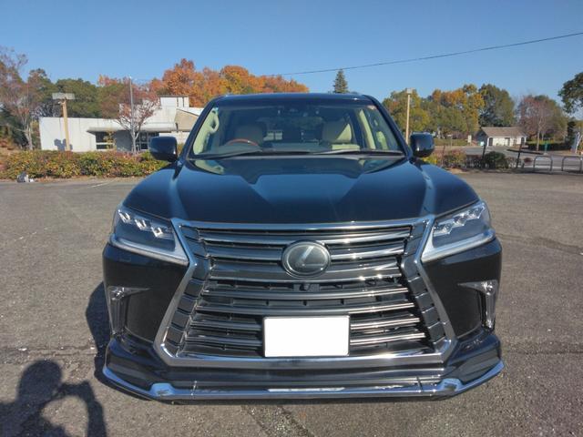 Lexus LX 2018