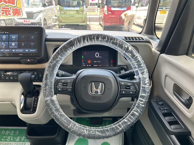 Honda N-BOX 2024
