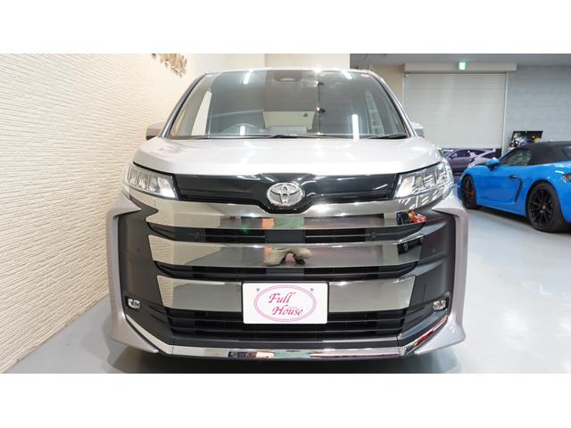 Toyota NOAH 2023