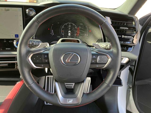 Lexus RX 2024