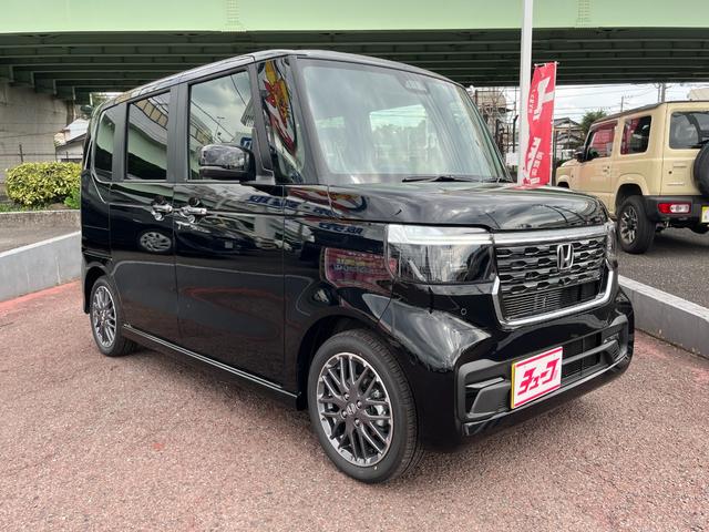 Honda N-BOX CUSTOM 2025