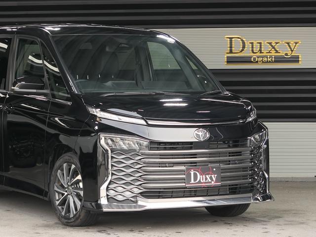 Toyota VOXY 2025