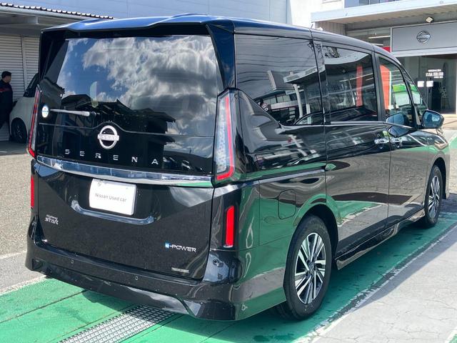 Nissan SERENA 2025