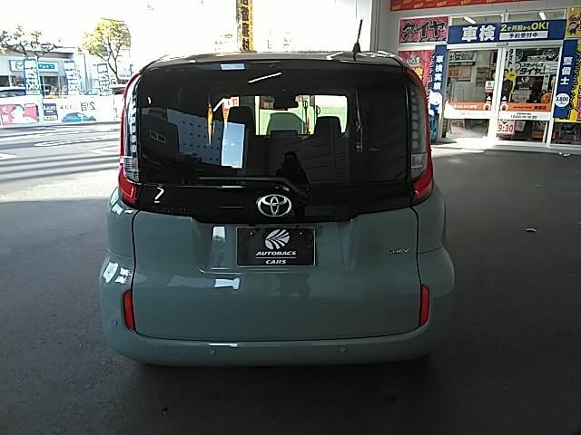 Toyota SIENTA 2024