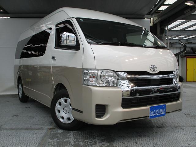 Toyota HIACE WAGON 2022