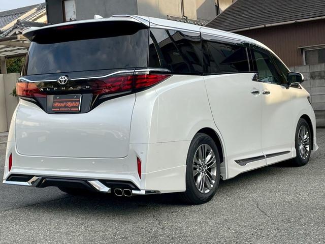 Toyota ALPHARD 2024