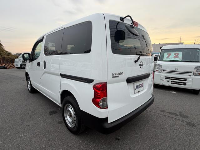 Nissan NV200 VANETTE VAN 2023
