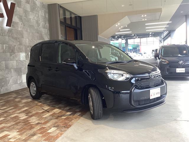 Toyota SIENTA 2025