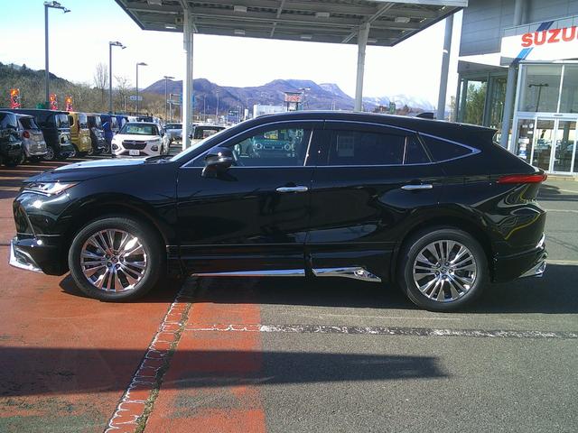 Toyota HARRIER HYBRID 2026