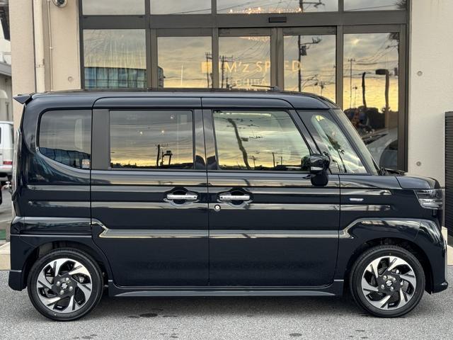 Suzuki SPACIA CUSTOM 2025