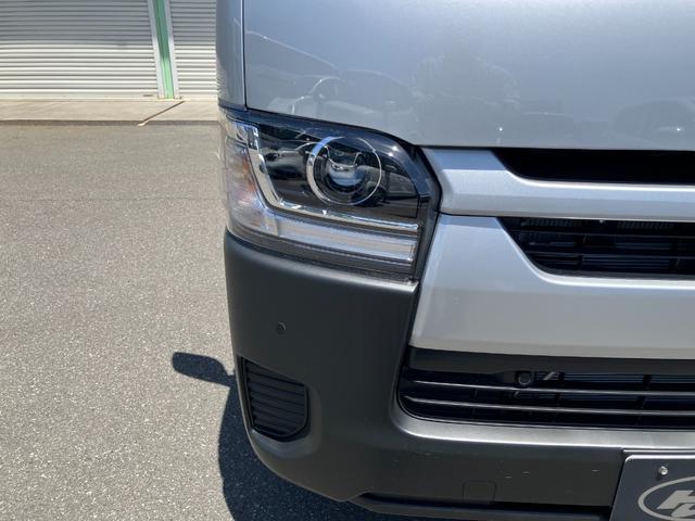 Toyota HIACE VAN 2026