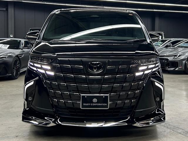 Toyota ALPHARD 2025