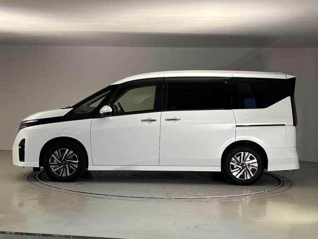 Nissan SERENA 2025