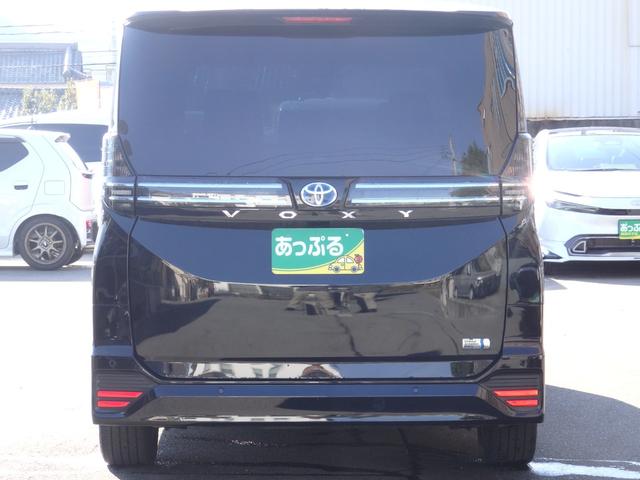 Toyota VOXY 2024