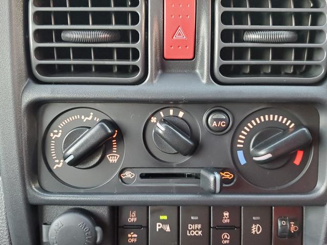 Suzuki SUPER CARRY 2025