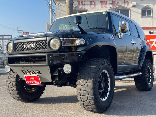 Toyota FJ CRUISER 2011