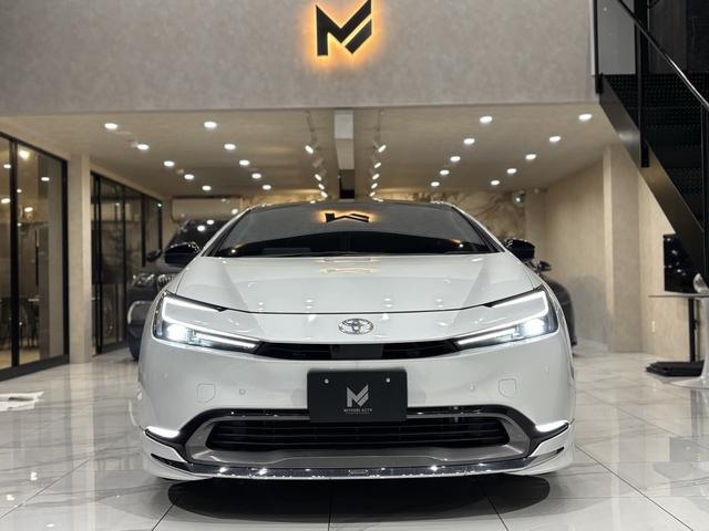 Toyota PRIUS 2024