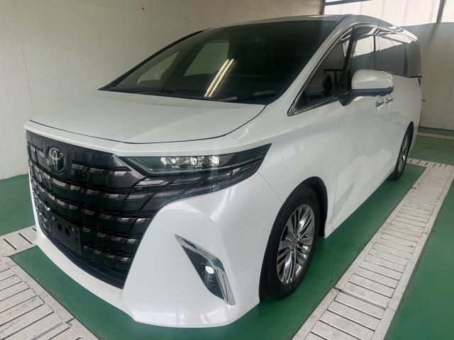 Toyota ALPHARD HYBRID 2023