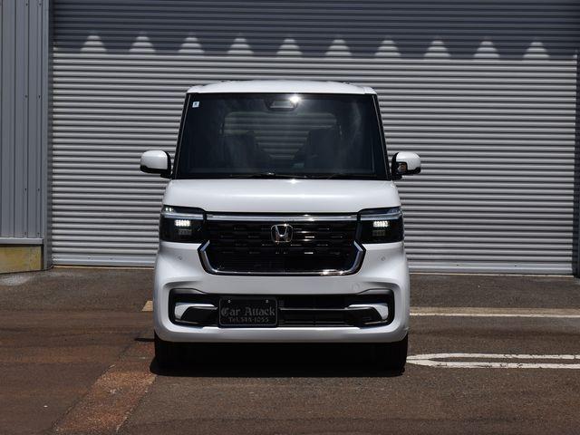 Honda N-BOX CUSTOM 2024