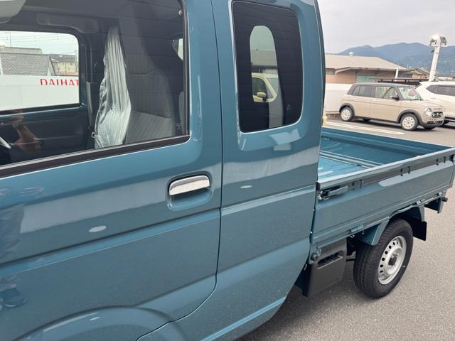 Suzuki SUPER CARRY 2025