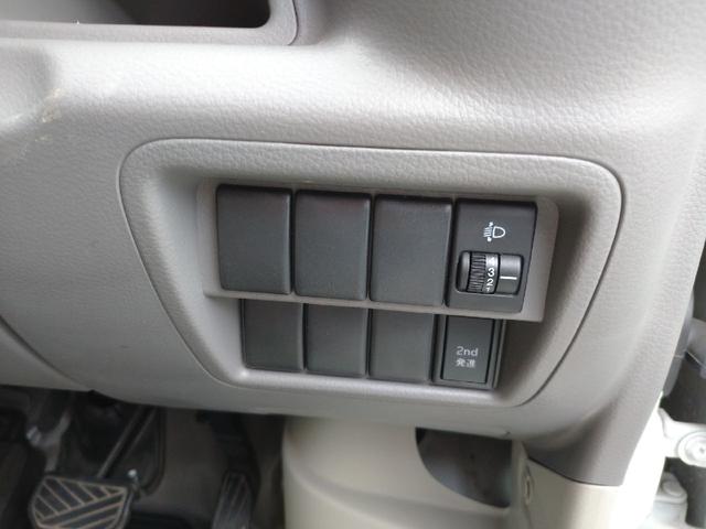 Nissan NV100 Clipper Van 2018